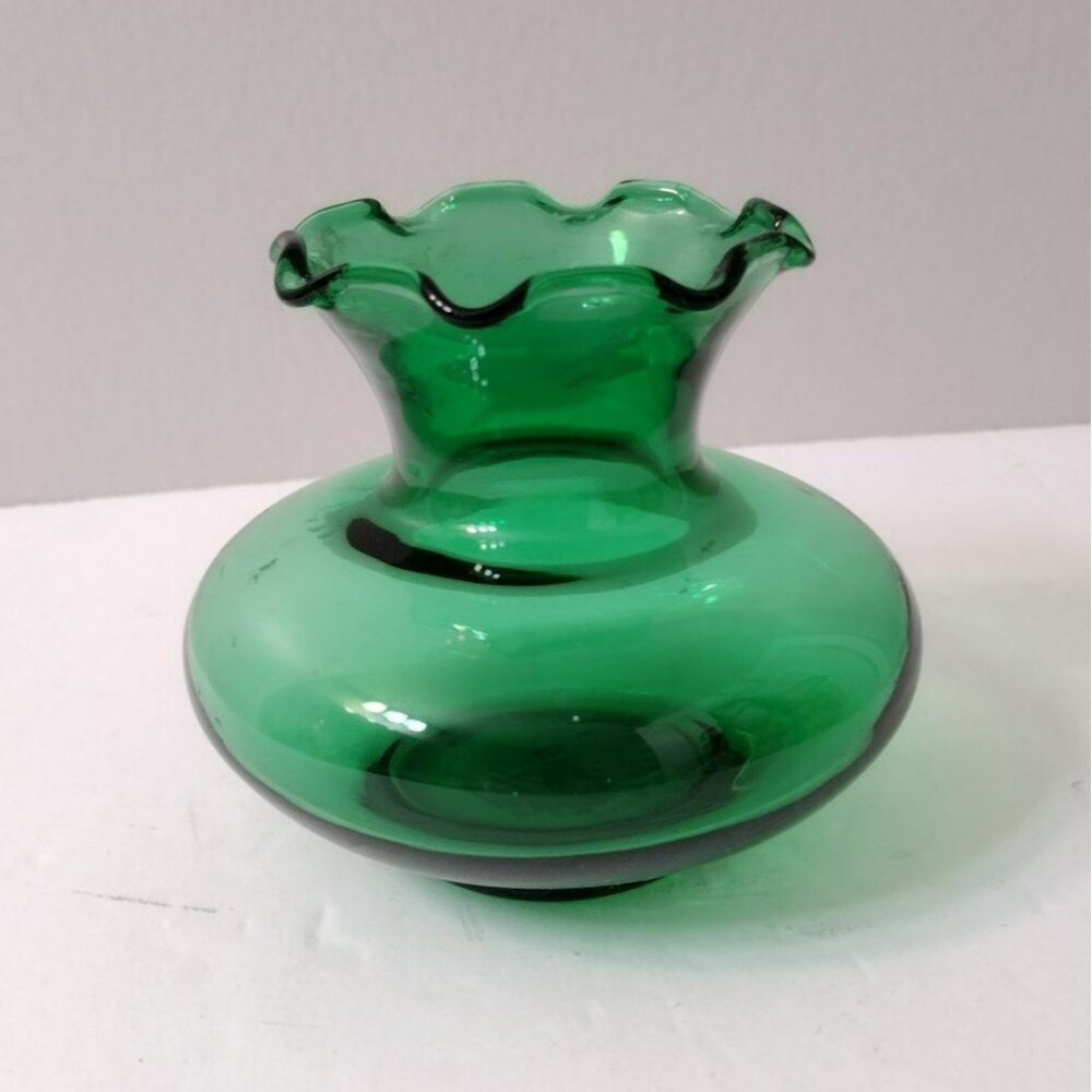 Vintage Anchor Hocking Crimped Bud Vase, Emerald Green Glass, 3" Forest Green
